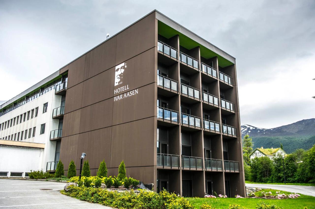 Havila Hotel Ivar Aasen เอิร์สตา ภายนอก รูปภาพ